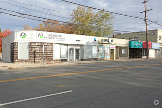 1584-1594 Broadway, Hewlett, NY for sale Primary Photo- Image 1 of 1