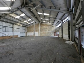 43 Chartwell Rd, Lancing to rent Interior Photo- Image 1 of 2