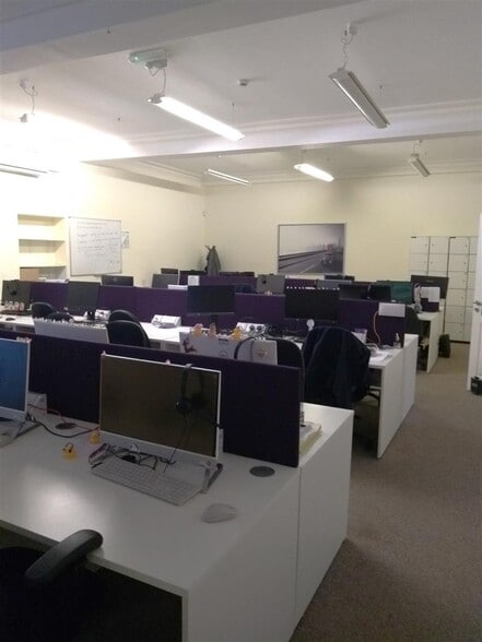 Park Rd, Elland to rent - Interior Photo - Image 2 of 6