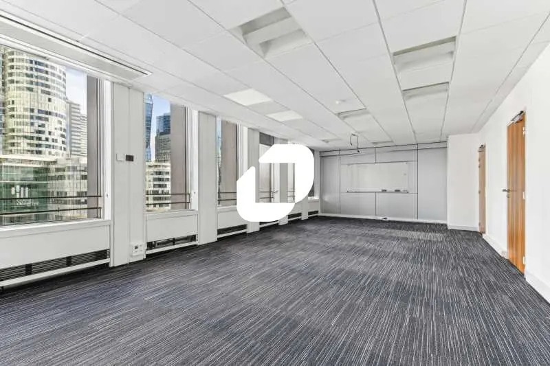 1-9 Place De La Pyramide, Puteaux to rent Interior Photo- Image 1 of 2