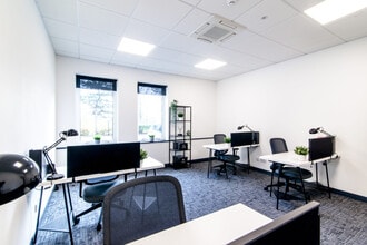 Parkway Ct, Oxford to rent Interior Photo- Image 1 of 8