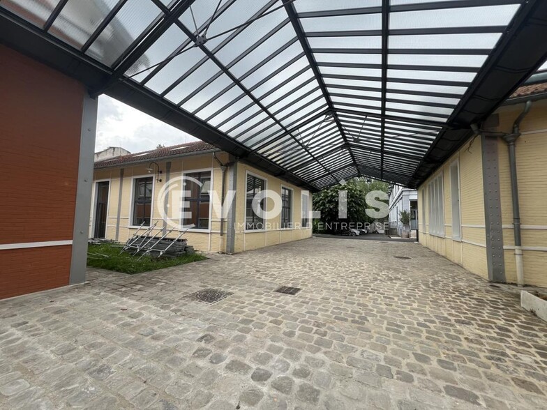 Office in Joinville-le-Pont to rent - Building Photo - Image 3 of 8
