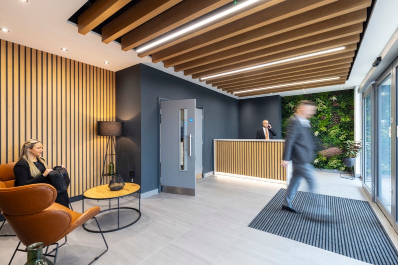 Parklands 4B, Bolton to rent Building Photo- Image 1 of 7