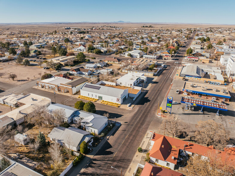 200 E San Antonio St, Marfa, TX for sale - Building Photo - Image 2 of 17