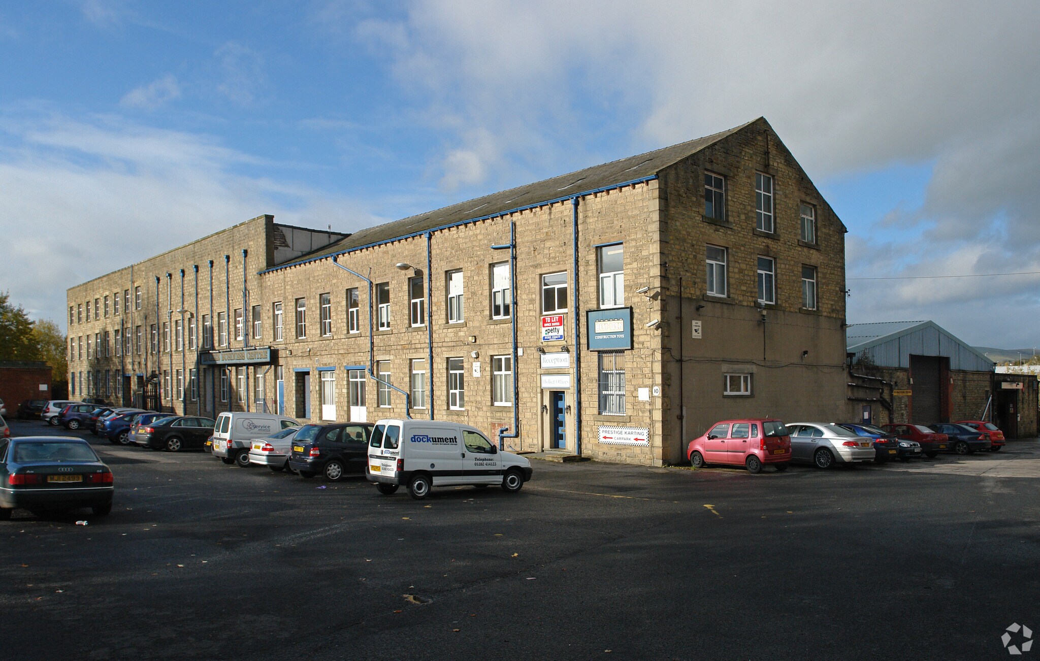 Burnley Rd, Colne for sale Primary Photo- Image 1 of 1
