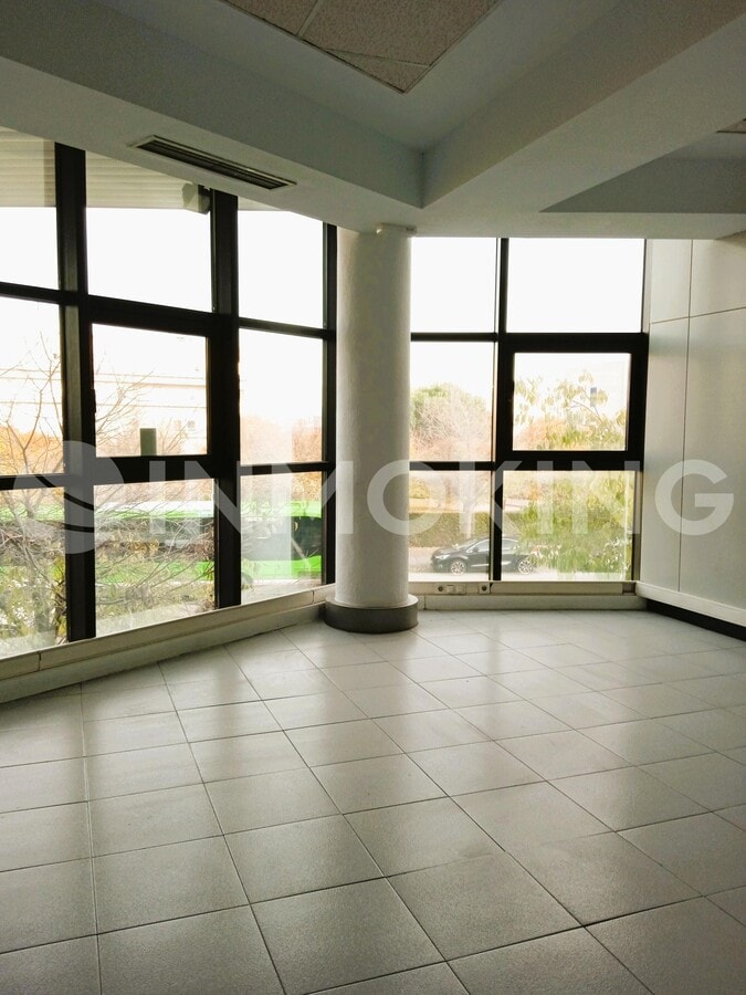 Coslada, MAD 28820 - Unit Ed 3 -  - Interior Photo - Image 1 of 20