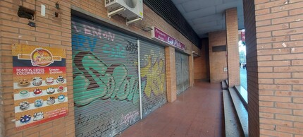 Retail in Barcelona, BAR for rent Building Photo- Image 2 of 13