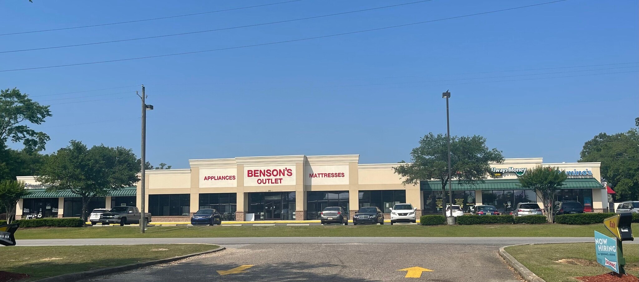 201 Chamber Dr, Bay Minette, AL to rent Building Photo- Image 1 of 1