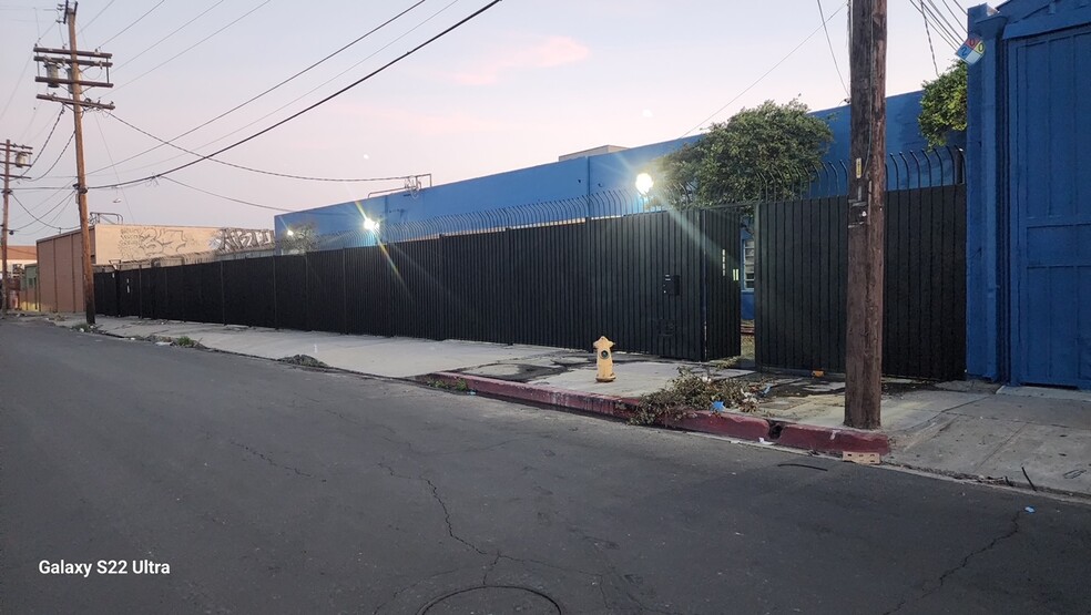 3520-3540 Emery St, Los Angeles, CA for rent - Building Photo - Image 1 of 7