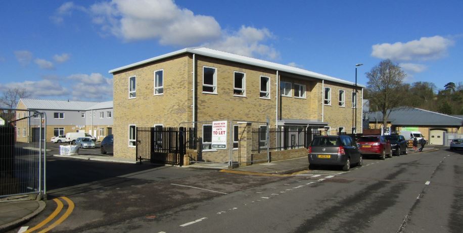 3B Hartham Ln, Hertford for sale Building Photo- Image 1 of 1