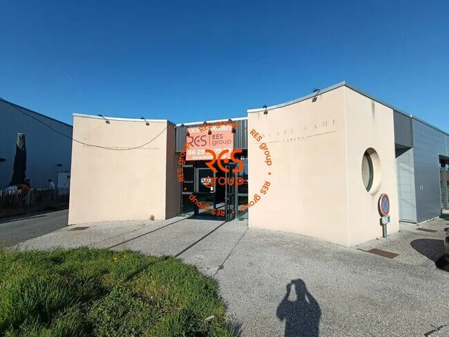 Location Commerce 300 m²