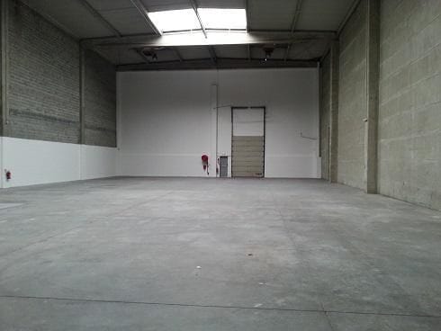 Industrial in Saint-Ouen-sur-Seine to rent Interior Photo- Image 1 of 3
