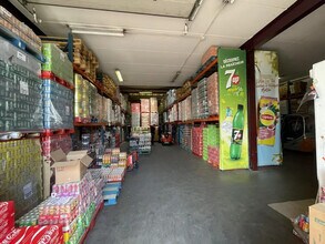 Light Industrial in Le Blanc-Mesnil to rent Interior Photo- Image 2 of 5