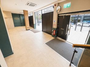 24-32 Kilburn High Rd, London to rent Interior Photo- Image 1 of 7