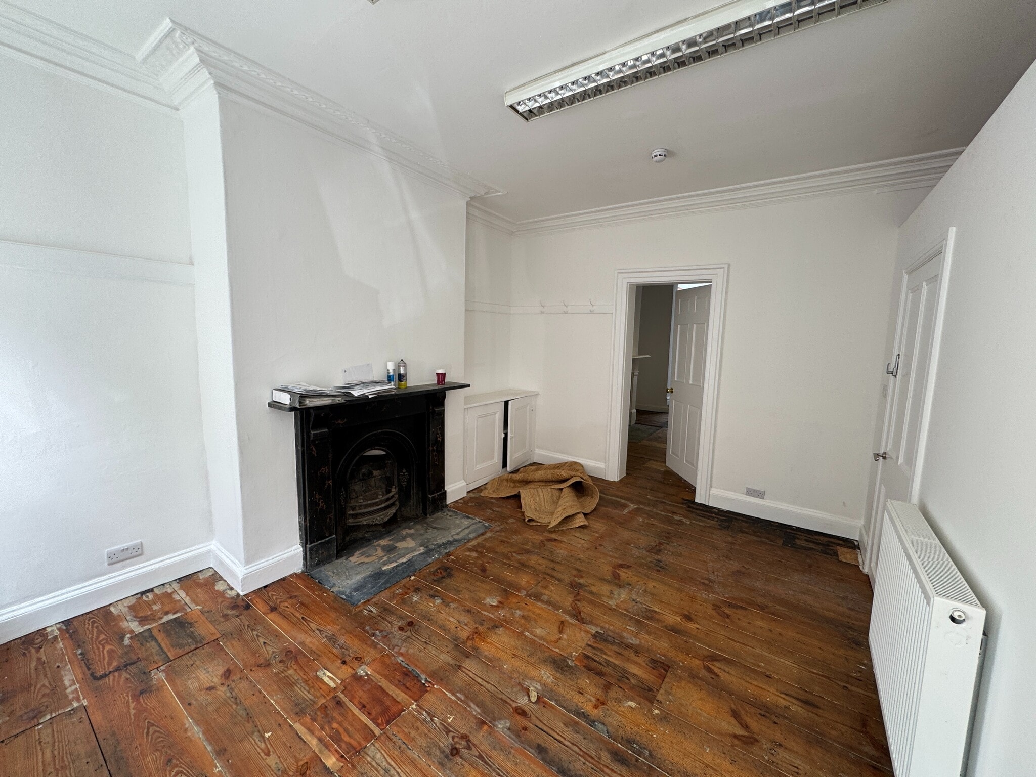 3 Parliament St, Hull to rent Building Photo- Image 1 of 7