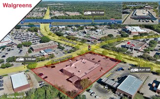 More details for 4202 S Carrier Pky, Grand Prairie, TX - Retail for Sale