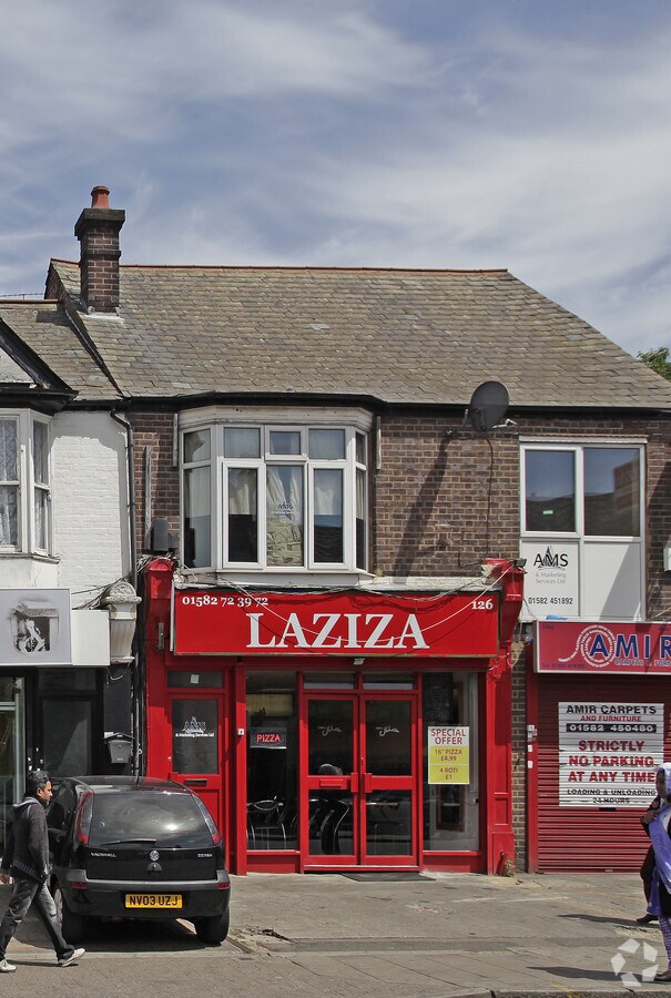 126 Leagrave Rd, Luton LU4 8HX UK