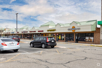 More details for 646-656 N Wellwood Ave, Lindenhurst, NY - Retail for Rent