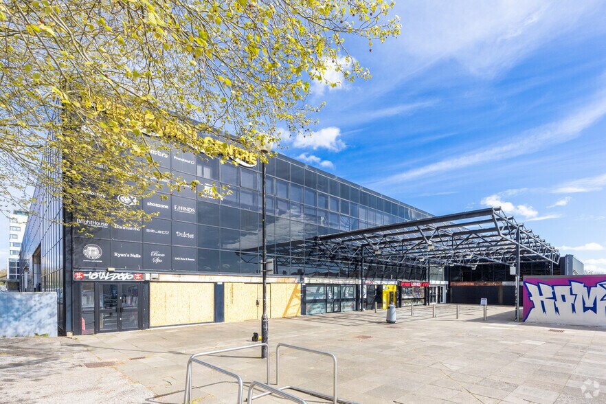 The Concourse, Milton Keynes for sale - Primary Photo - Image 1 of 1