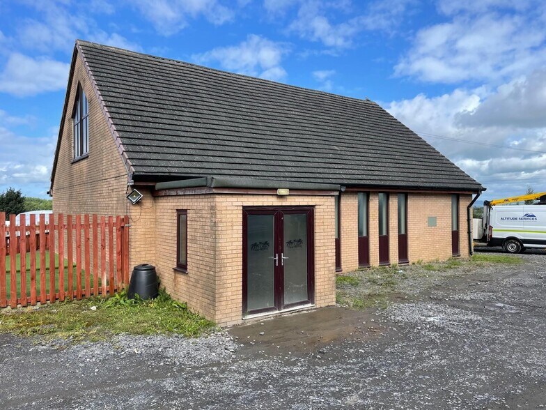 200 Old Bank Ln, Blackburn for sale - Primary Photo - Image 1 of 1