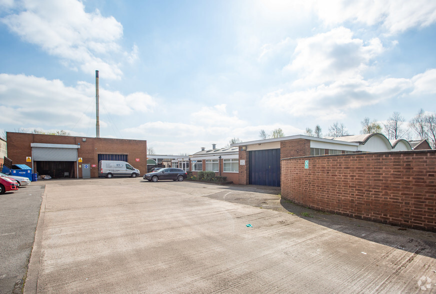 Sedgwick & Co Reservoir Pl, Walsall for rent - Primary Photo - Image 1 of 2