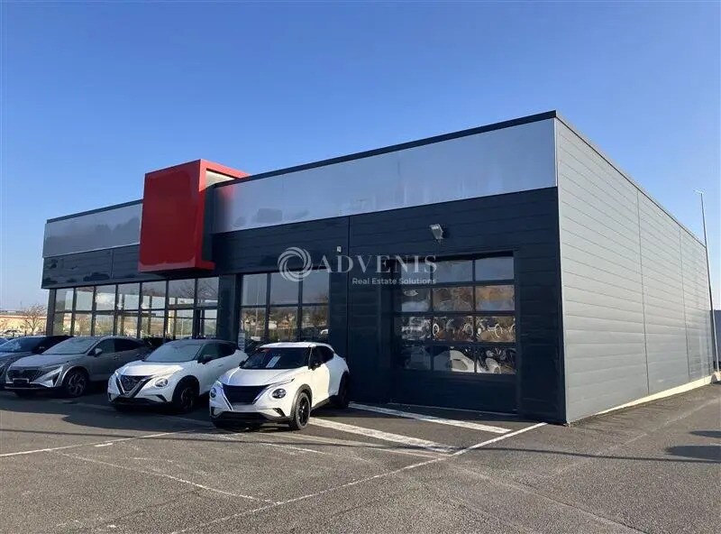 Location Commerce 480 m² - Photo 1