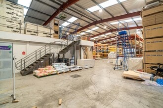 Hawkhill Ave, Edinburgh to rent Interior Photo- Image 2 of 4