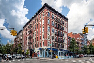 441 E 12th St, New York, NY for rent Primary Photo- Image 1 of 8