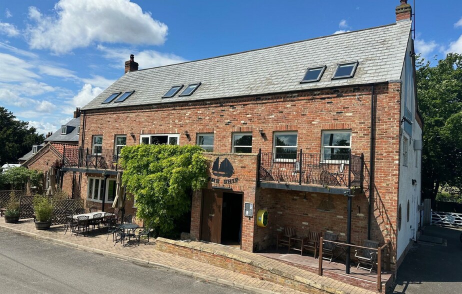 154 Reservoir Rd, Surfleet for sale - Building Photo - Image 1 of 1