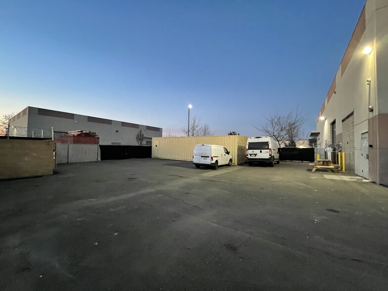 1030 N D St, Sacramento, CA for rent - Building Photo - Image 3 of 13