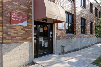 More details for 2225 W Harrison St, Chicago, IL - Office to Rent