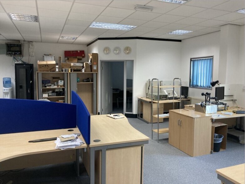 Saxon Way, Hessle to rent - Interior Photo - Image 3 of 5