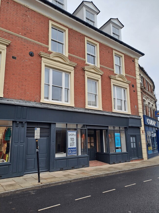 More details for 9 Cross Street, Oswestry - Retail to Rent