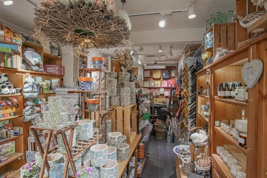 5 Market St, Charlbury for sale - Building Photo - Image 2 of 13