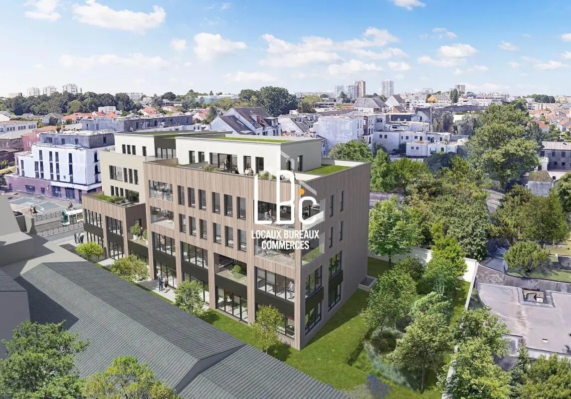 14 Route De Vannes, Nantes to rent Building Photo- Image 1 of 9