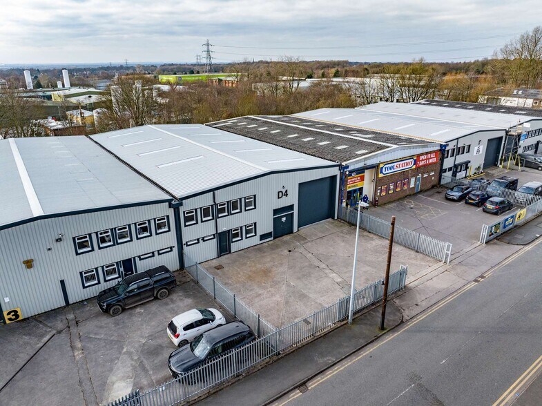 D8 Holloway Dr, Manchester for sale - Primary Photo - Image 1 of 1