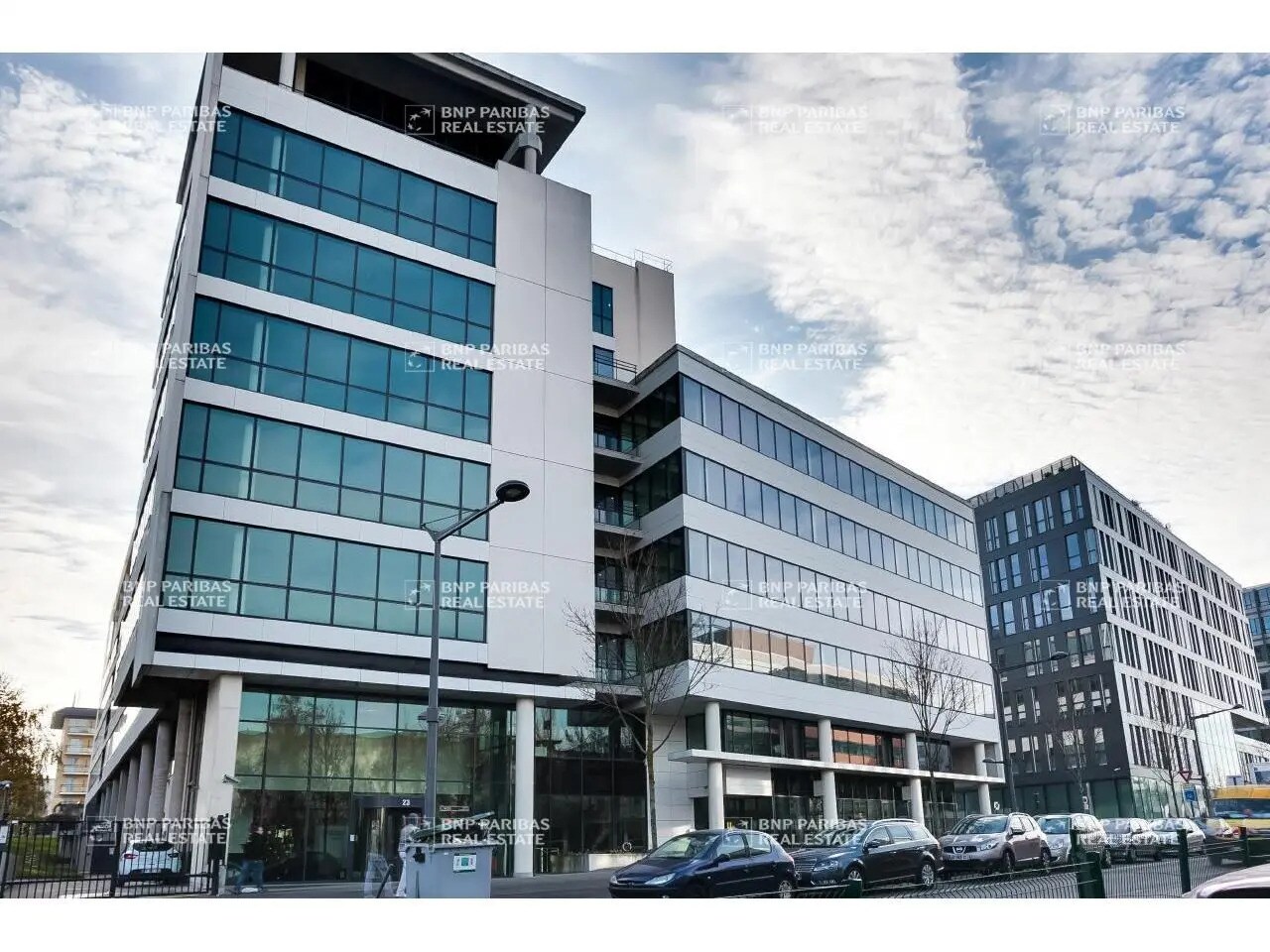 3 Rue Christophe Colomb, Massy to rent Building Photo- Image 1 of 13