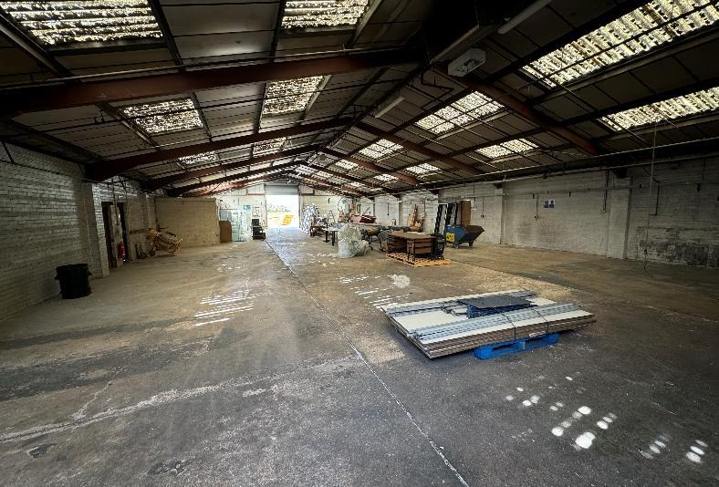 Woodley Yard, Higham Ferrers to rent Interior Photo- Image 1 of 1