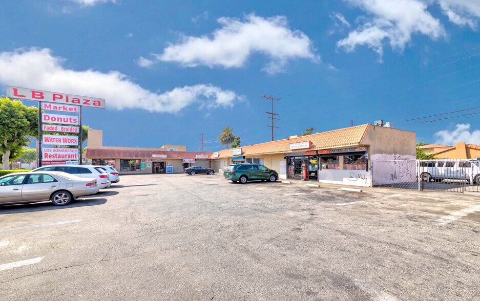 609 N Long Beach Blvd, Compton, CA for sale - Building Photo - Image 2 of 12