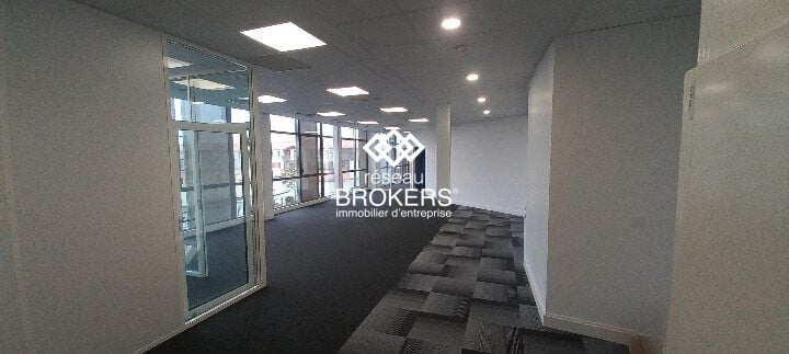 Office in Colomiers to rent - Interior Photo - Image 1 of 13