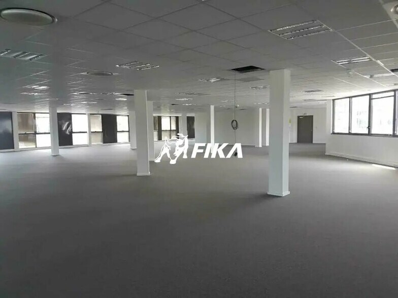 Office in Pessac to rent - Interior Photo - Image 3 of 5