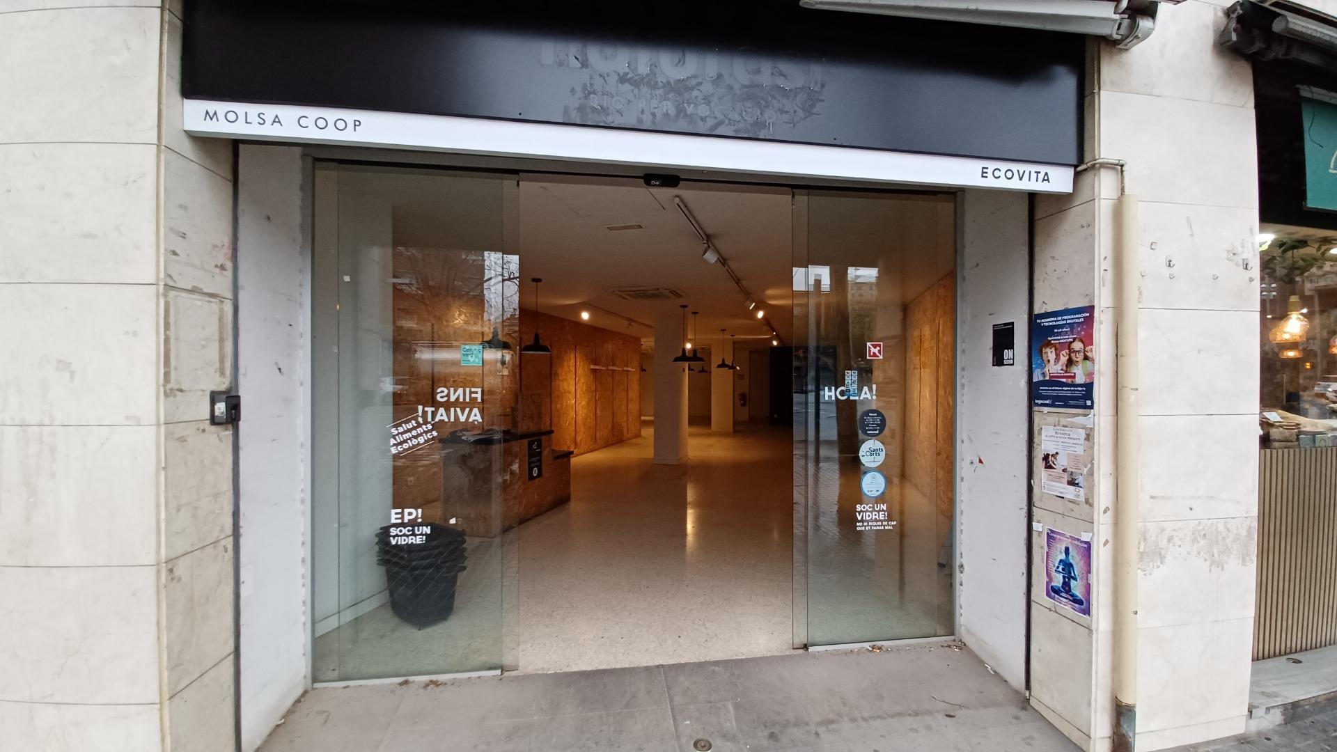 Retail in Barcelona, Barcelona to rent Primary Photo- Image 1 of 4