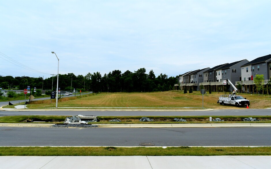 9000 Armstrong Ln, Upper Marlboro, MD for rent - Construction Photo - Image 1 of 5