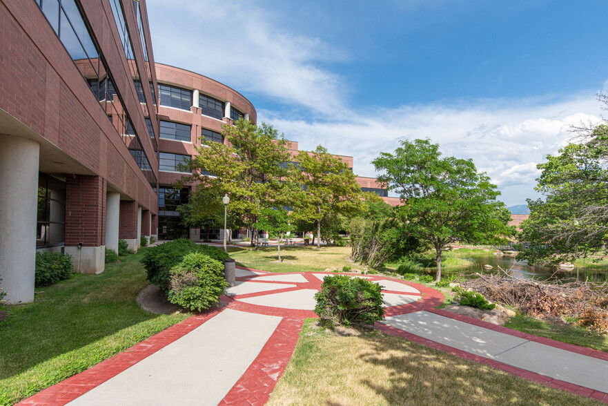 2650 S Decker Lake Blvd, Salt Lake City, UT for rent - Building Photo - Image 3 of 7