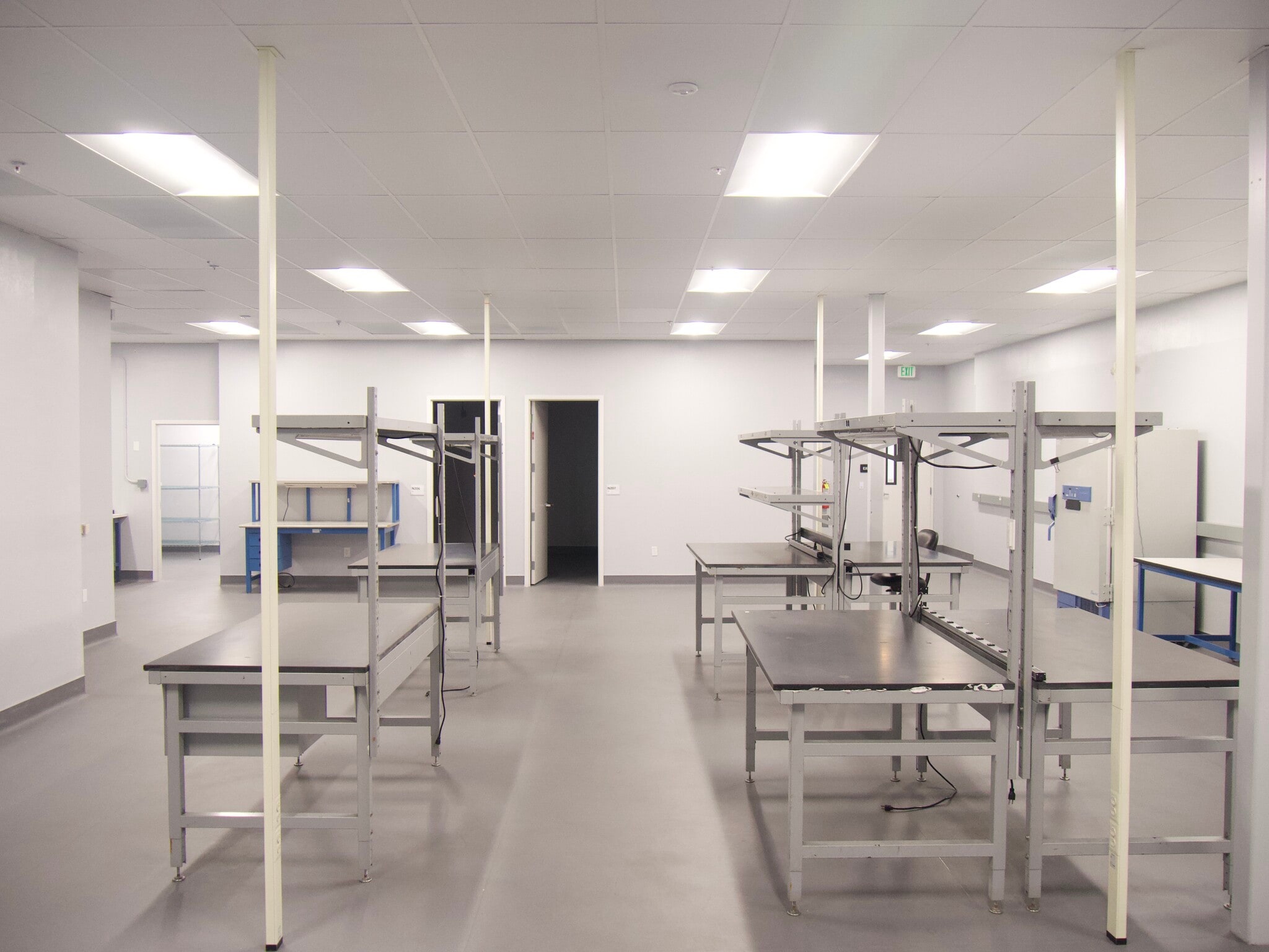 319 N Bernardo Ave, Mountain View, CA to rent Interior Photo- Image 1 of 6