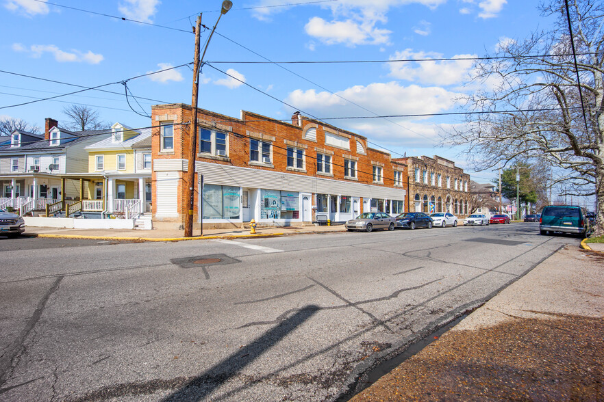 800-804 Beaver St, Bristol, PA for sale - Primary Photo - Image 1 of 1