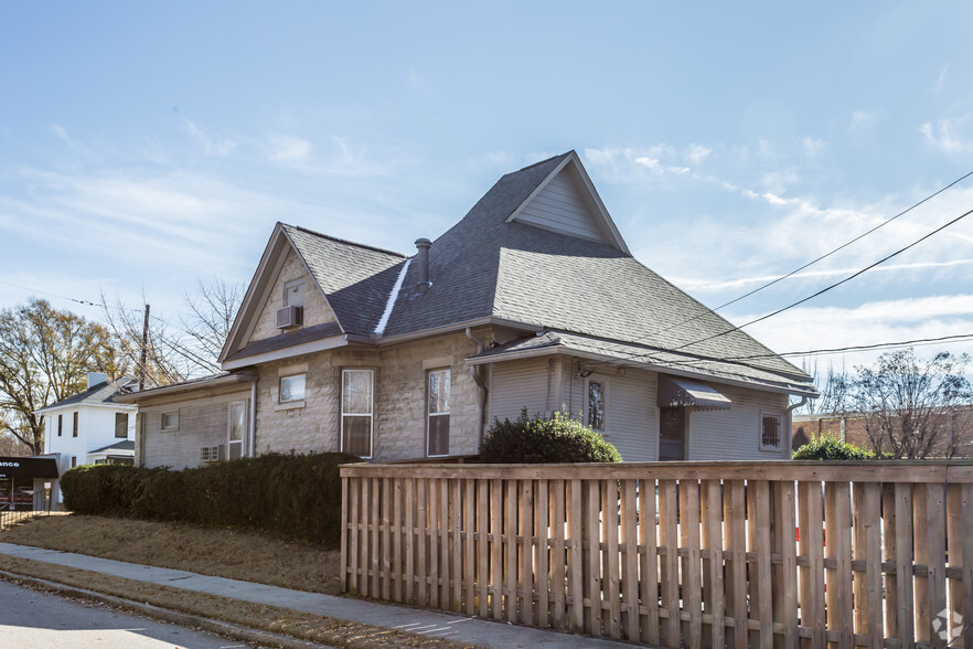 841 S Cooper St, Memphis, TN for rent - Building Photo - Image 3 of 15