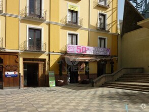 Retail in Cuenca, Cuenca to rent Interior Photo- Image 1 of 8