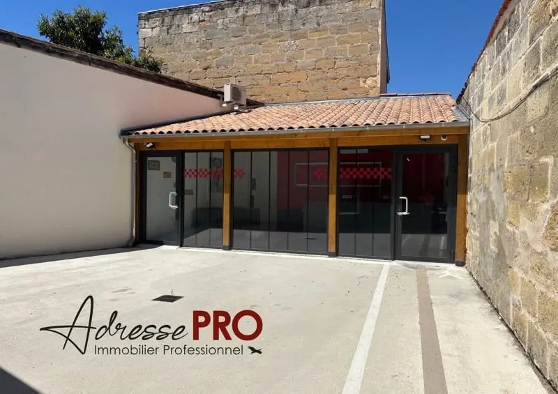 Retail in Bordeaux for sale Building Photo- Image 1 of 4