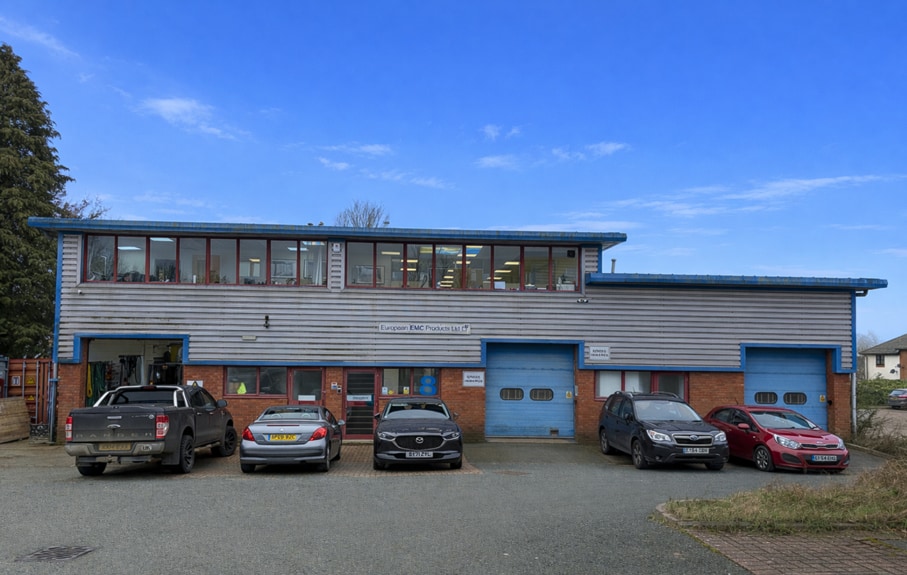 Saffron Business Centre Elizabeth close, Saffron Walden for sale - Primary Photo - Image 1 of 2